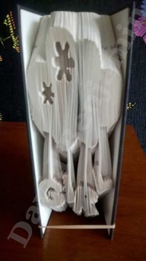 Cloud Girl - Cut & Fold Book Folding Pattern